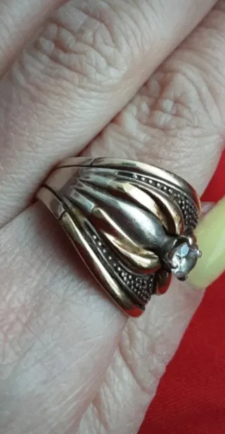 Anello vintage oro e argento con pietra