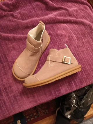 Botines beige/marrón con hebilla