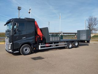 Volvo FH 500-CAMIONES PORTAMAQUINARIAS