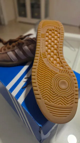 Zapatillas Adidas Marrones/Beige Suede