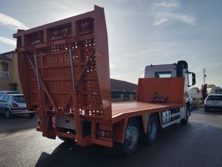 Mercedes ACTROS 25 45-CAMIONES PORTAMAQUINARIAS