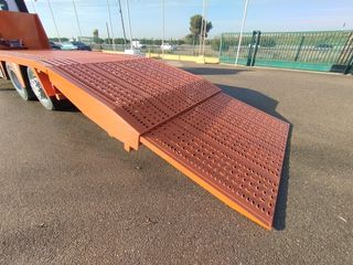 Mercedes ACTROS 25 45-CAMIONES PORTAMAQUINARIAS