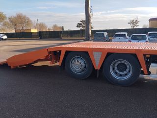 Mercedes ACTROS 25 45-CAMIONES PORTAMAQUINARIAS