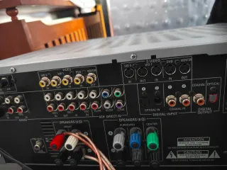 Amplificador Harman Kardon AVR 130