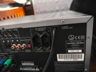 Amplificador Harman Kardon AVR 130