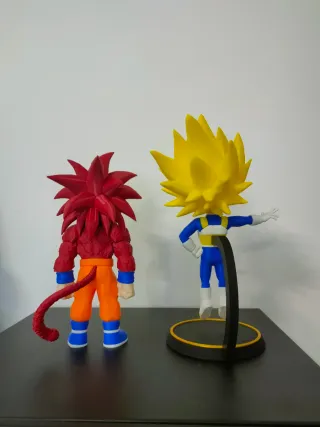 Lote 2 Figuras Dragon Ball Goku y Vegeta