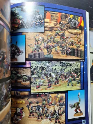 Libro Warhammer 40.000 "En el despiadado...