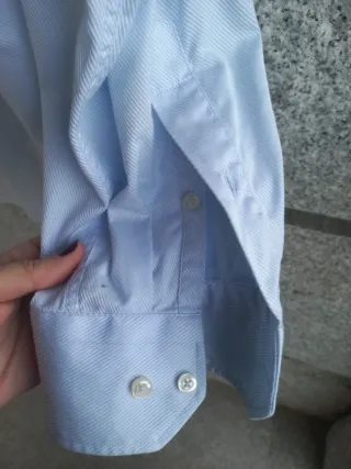 Camisa Zara azul claro manga larga. Talla XL