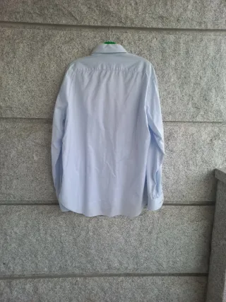 Camisa Zara azul claro manga larga. Talla XL