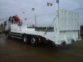 Mercedes ACTROS 25 32-CAMIONES PORTAMAQUINARIAS