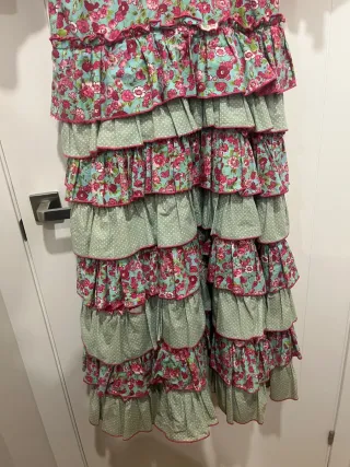 Traje de gitana niña floral. Talla 10-12 años.