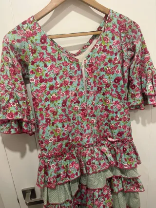 Traje de gitana niña floral. Talla 10-12 años.