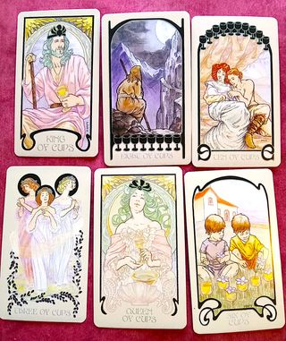 Ethereal Visions Tarot, estética Art Nouveau