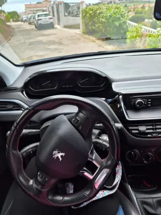 Peugeot 208 2017
