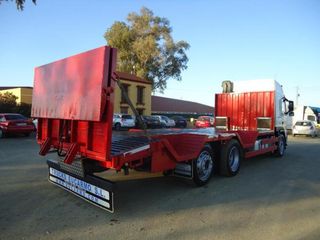 Volvo FM 450-CAMIONES PORTAMAQUINARIAS