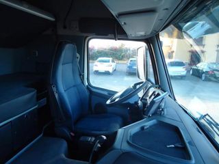 Volvo FM 450-CAMIONES PORTAMAQUINARIAS