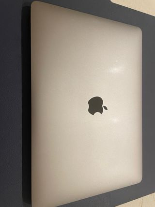 MacBook Pro 13” 2020 i7 16GB 512GB