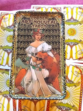 Tarot Art Nouveau Dorado