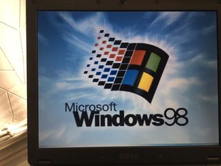 Dell Latitude x300 , windows 98, Windows XP. 2en1