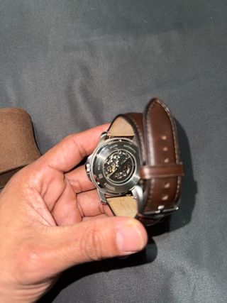 Reloj Fossil Esqueleto Marrón y Plateado