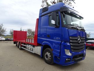 Mercedes ACTROS 25 40-CAMIONES PORTAMAQUINARIAS