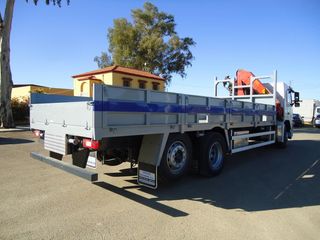 Volvo FM 11 330-CAMIONES GRUA