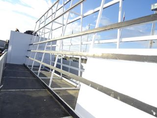 Volvo FL 290.16-CAMIONES GRUA