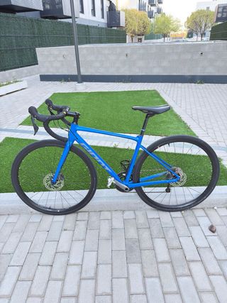 Bicicleta Giant Contend SL Disc 2 (2022)