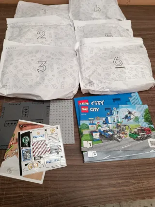 Lego City 60316 Comisaría de Policía