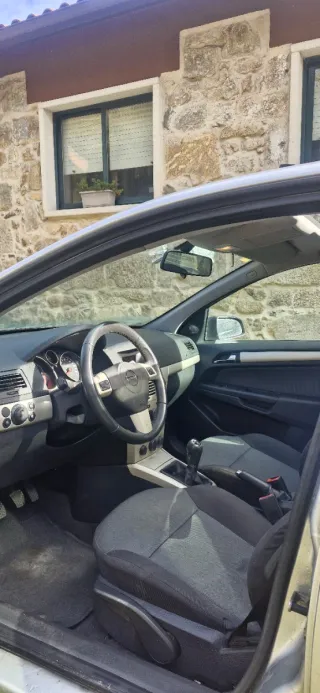 Opel Astra 2007