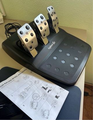 Logitech G29 Racing Wheel PS4/PS5/PC