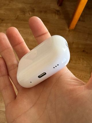 AirPods Pro 2 USB C