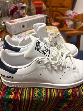 Adidas Stan Smith Talla 43 1/3 Blancas nuevas