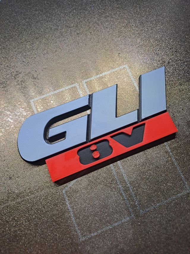 Emblema parrilla VW GLI 8V