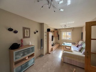 Casa adosada en venta en Gójar