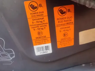 Silla de coche marca Alemana Römer con Isofix