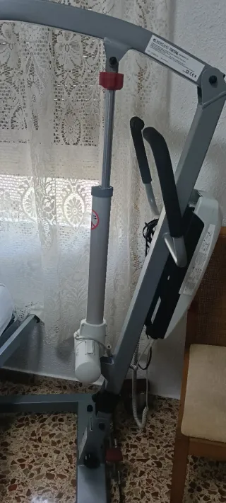 Grúa eléctrica Mobiclinic 180 kg