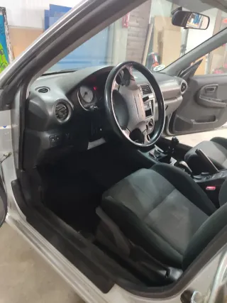 Subaru Impreza 2004
