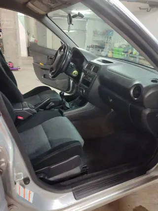 Subaru Impreza 2004