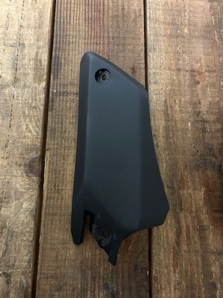 Carenado interior Yamaha R7 2024