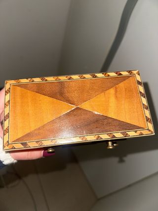 Cassettiera in legno artigianale