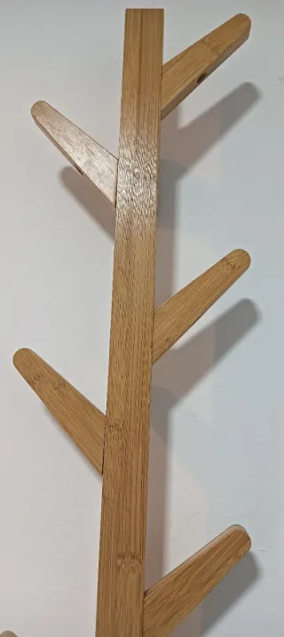 Perchero de pared de bambú