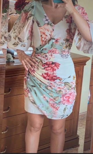 Vestido Rinascimento floral talla S