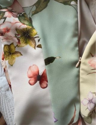 Vestido Rinascimento floral talla S