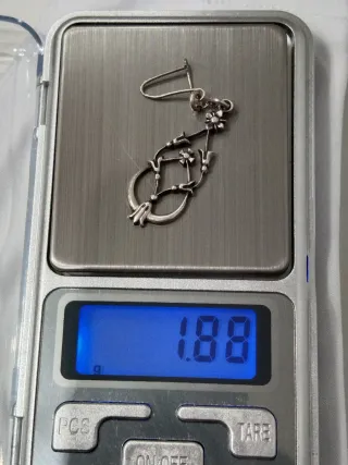 Colgante antiguo estilo modernista en plata