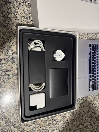 MacBook Air 13 2017 Intel Core i5