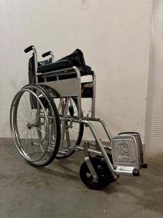 Silla de ruedas No electrica y andador
