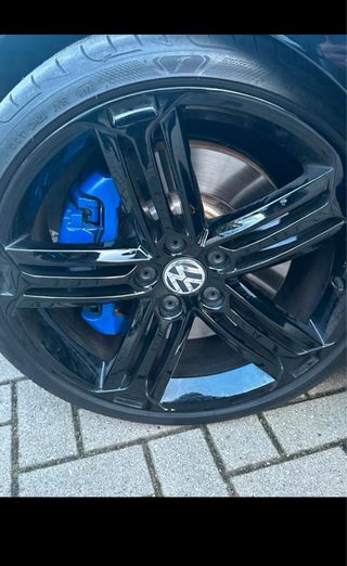 Volkswagen Golf R 2010