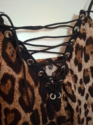 Body leopardo con cordones