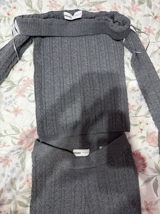 Bershka Jersey Gris Encaje Manga Larga